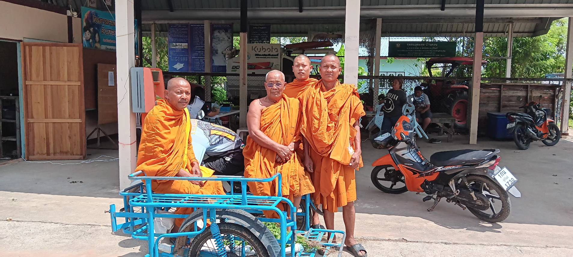 วันที่ 06 มีนาคม พ.ศ.2569 โรงพยาบาลส่งเสริมสุขภาพตําบลบ้านหายโศกให้บริการออกตรวจคัดกรองไวรัสตับอักเสบบี (HBV) และซี (HCV) นอกพื้นที่ โดยมีผู้เข้ารับ บริการทั้งหมด 82 คน